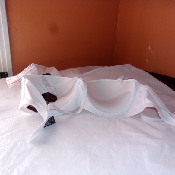 Youmita White Convertible Demi 38B Push Up Bra w/ Multiway Straps NWT - Picture 6 of 12